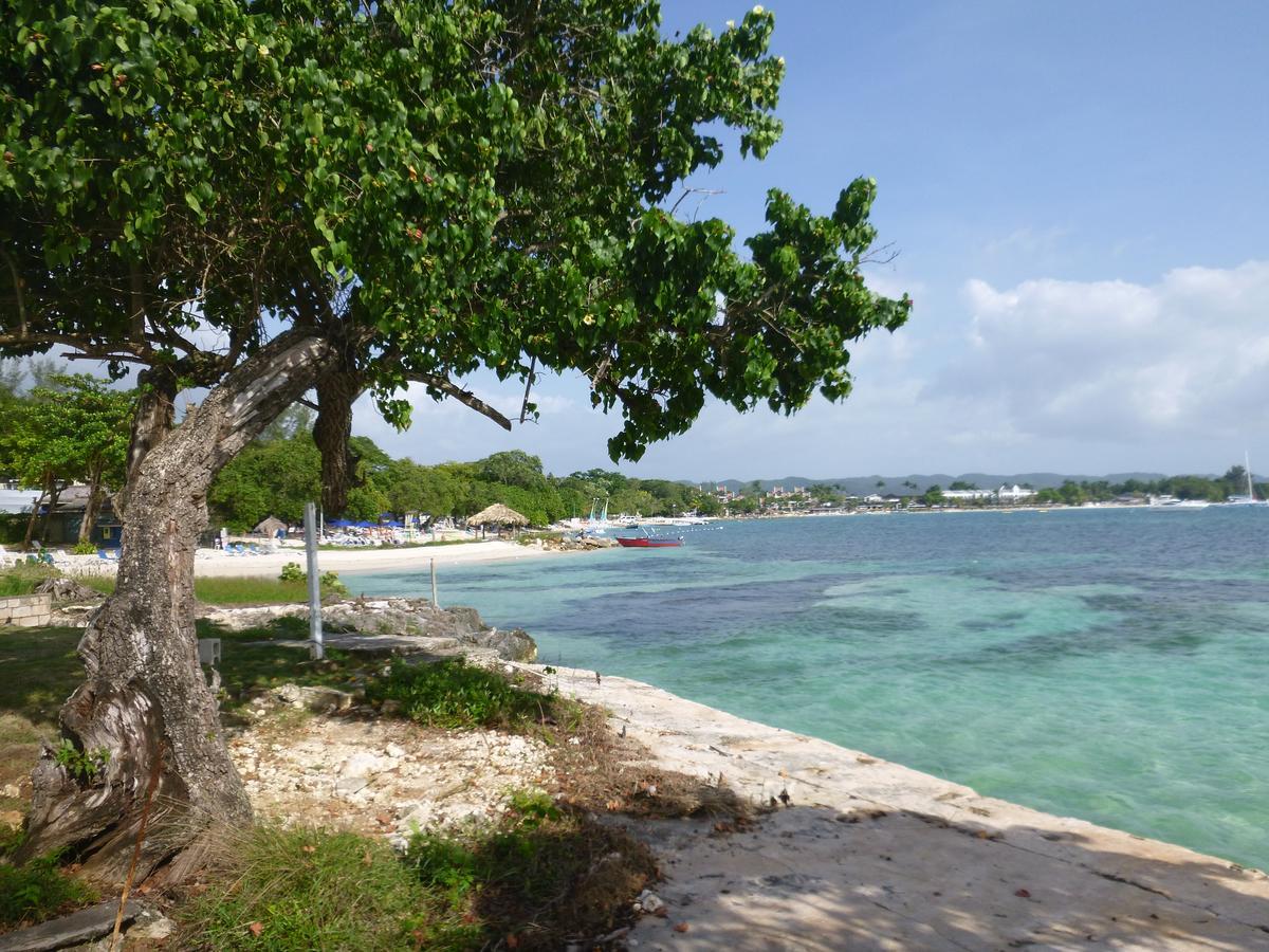 Point Village Studio Negril Exterior foto